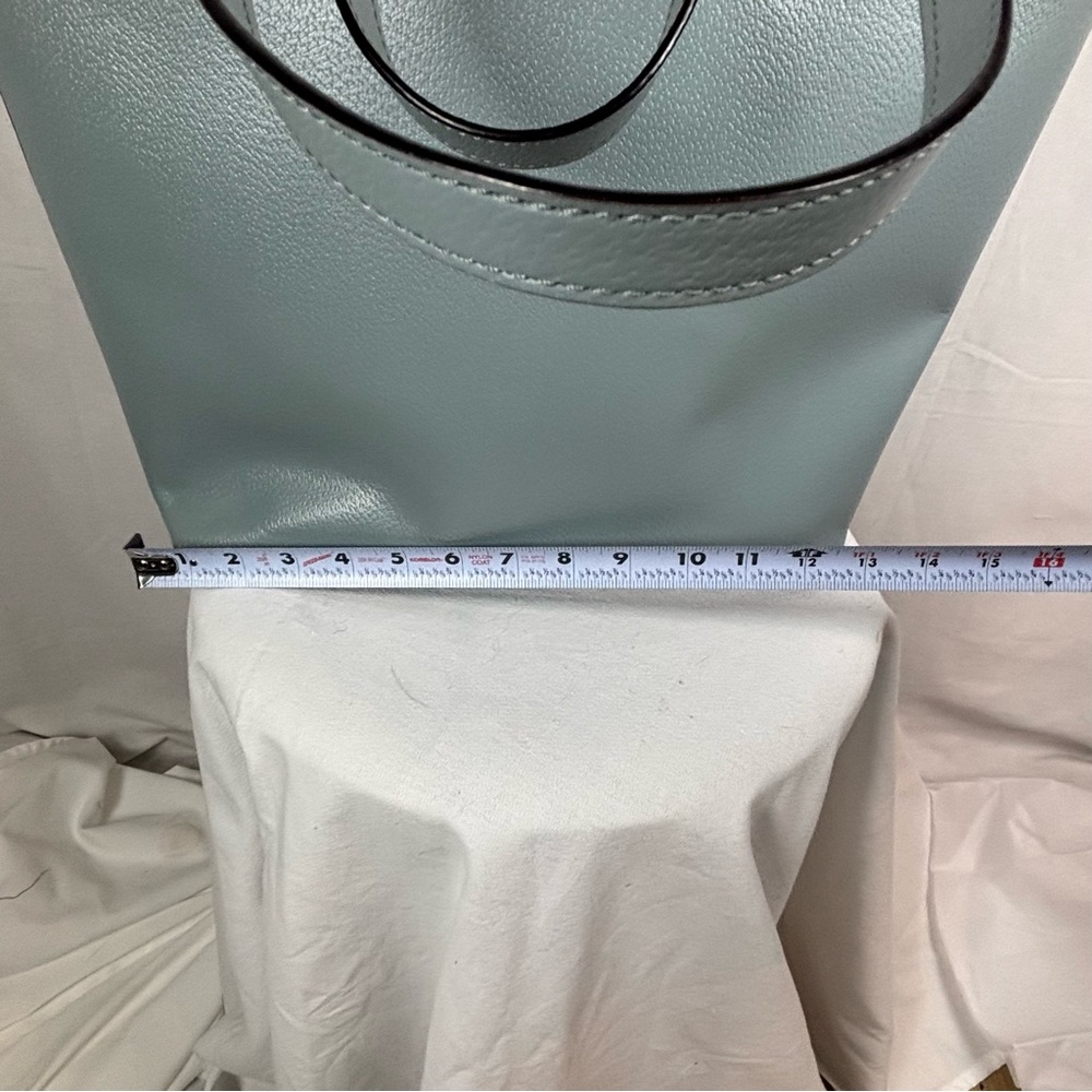 Kate Spade New Yorker Sawyer Street Maxi Baby Blue Leather XL Tote  12” x 13”‎ - Picture 13 of 14